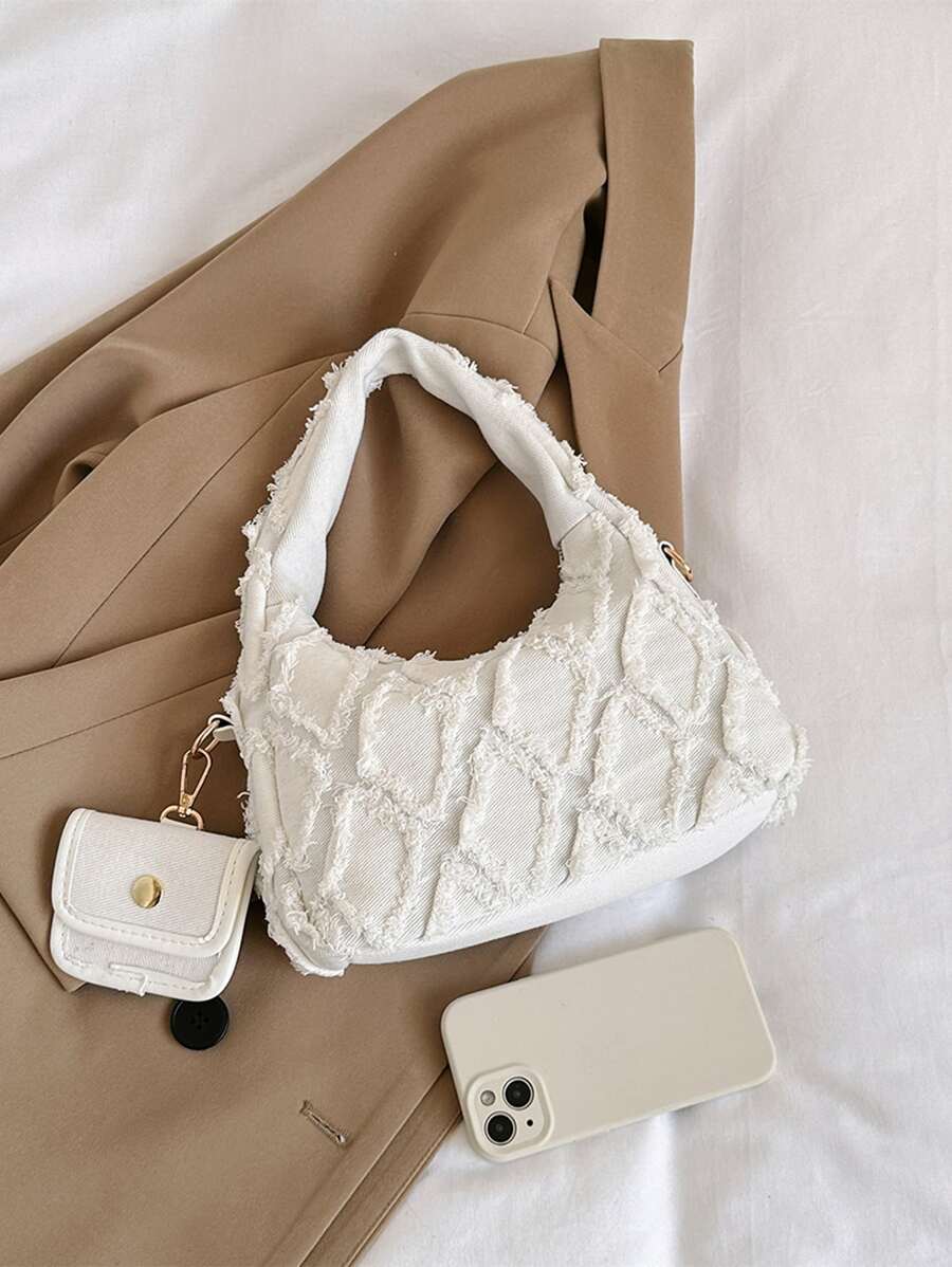 sac a main pose sur affaire style efilochee et brodee avec petite sacoche